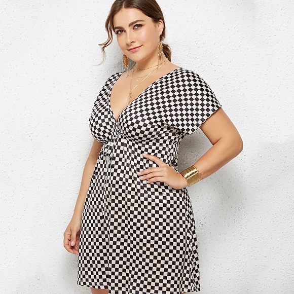 NEW Check black and white plus size Sundress - Picture 3 of 4